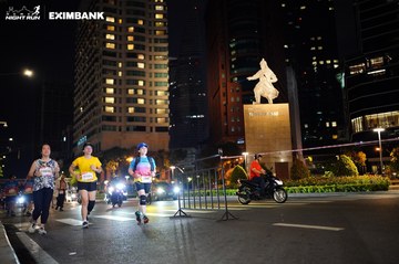HO CHI MINH CITY NIGHT RUN EXIMBANK 2024 - Ảnh #1991467