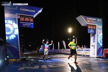 HO CHI MINH CITY NIGHT RUN EXIMBANK 2024 - Ảnh #2065446