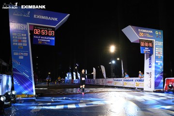 HO CHI MINH CITY NIGHT RUN EXIMBANK 2024 - Ảnh #2059072