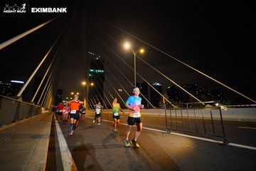 HO CHI MINH CITY NIGHT RUN EXIMBANK 2024 - Ảnh #2024628