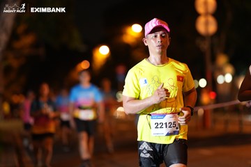 HO CHI MINH CITY NIGHT RUN EXIMBANK 2024 - Ảnh #2159360