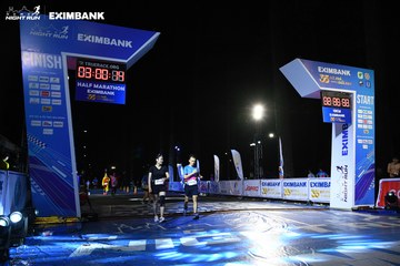 HO CHI MINH CITY NIGHT RUN EXIMBANK 2024 - Ảnh #2061097