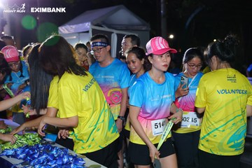 HO CHI MINH CITY NIGHT RUN EXIMBANK 2024 - Ảnh #2012593