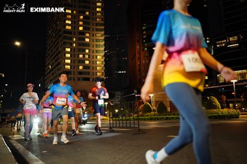 HO CHI MINH CITY NIGHT RUN EXIMBANK 2024 - Ảnh #1990873