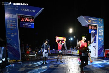 HO CHI MINH CITY NIGHT RUN EXIMBANK 2024 - Ảnh #2062144