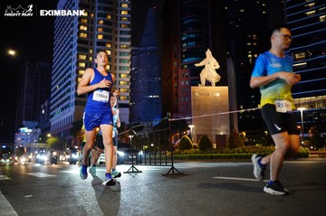 HO CHI MINH CITY NIGHT RUN EXIMBANK 2024 - Ảnh #1989499
