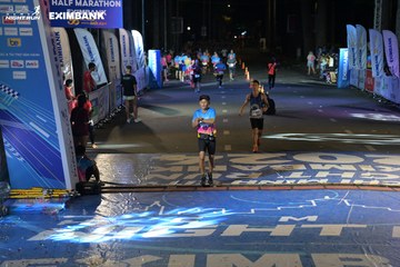 HO CHI MINH CITY NIGHT RUN EXIMBANK 2024 - Ảnh #2029696