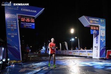 HO CHI MINH CITY NIGHT RUN EXIMBANK 2024 - Ảnh #2062687