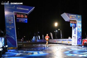 HO CHI MINH CITY NIGHT RUN EXIMBANK 2024 - Ảnh #2064094