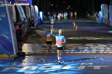 HO CHI MINH CITY NIGHT RUN EXIMBANK 2024 - Ảnh #2030744