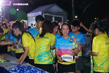 HO CHI MINH CITY NIGHT RUN EXIMBANK 2024 - Ảnh #2012586