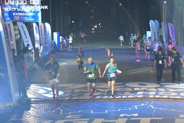 HO CHI MINH CITY NIGHT RUN EXIMBANK 2024 - Ảnh #2025619