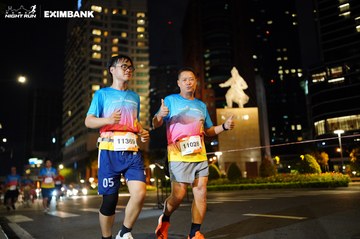 HO CHI MINH CITY NIGHT RUN EXIMBANK 2024 - Ảnh #1990992
