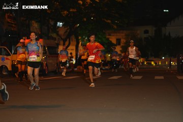 HO CHI MINH CITY NIGHT RUN EXIMBANK 2024 - Ảnh #2031836