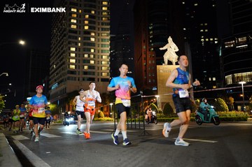 HO CHI MINH CITY NIGHT RUN EXIMBANK 2024 - Ảnh #1990720