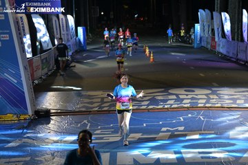 HO CHI MINH CITY NIGHT RUN EXIMBANK 2024 - Ảnh #2026402