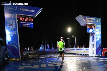 HO CHI MINH CITY NIGHT RUN EXIMBANK 2024 - Ảnh #2065919
