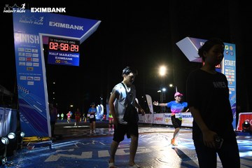 HO CHI MINH CITY NIGHT RUN EXIMBANK 2024 - Ảnh #2060232