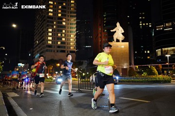 HO CHI MINH CITY NIGHT RUN EXIMBANK 2024 - Ảnh #1991549