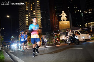 HO CHI MINH CITY NIGHT RUN EXIMBANK 2024 - Ảnh #1990618