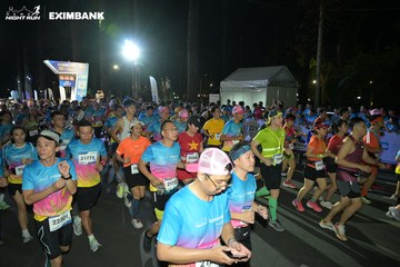 HO CHI MINH CITY NIGHT RUN EXIMBANK 2024 - Ảnh #1970788