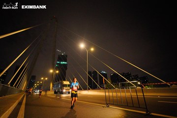 HO CHI MINH CITY NIGHT RUN EXIMBANK 2024 - Ảnh #2026799