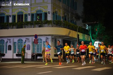 HO CHI MINH CITY NIGHT RUN EXIMBANK 2024 - Ảnh #2031359