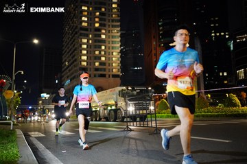 HO CHI MINH CITY NIGHT RUN EXIMBANK 2024 - Ảnh #1990506