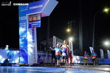 HO CHI MINH CITY NIGHT RUN EXIMBANK 2024 - Ảnh #2035366