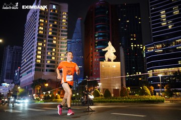 HO CHI MINH CITY NIGHT RUN EXIMBANK 2024 - Ảnh #1989591