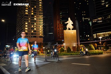 HO CHI MINH CITY NIGHT RUN EXIMBANK 2024 - Ảnh #1989648