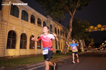 HO CHI MINH CITY NIGHT RUN EXIMBANK 2024 - Ảnh #2102832