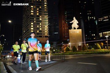 HO CHI MINH CITY NIGHT RUN EXIMBANK 2024 - Ảnh #1991586