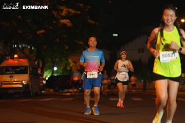 HO CHI MINH CITY NIGHT RUN EXIMBANK 2024 - Ảnh #2030800