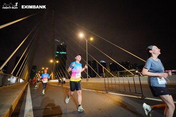 HO CHI MINH CITY NIGHT RUN EXIMBANK 2024 - Ảnh #2024170