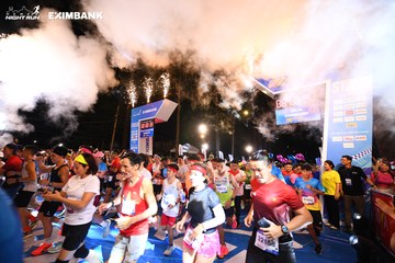 HO CHI MINH CITY NIGHT RUN EXIMBANK 2024 - Ảnh #1969721