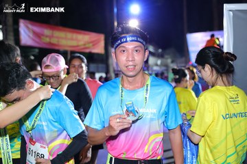 HO CHI MINH CITY NIGHT RUN EXIMBANK 2024 - Ảnh #2012460
