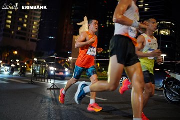 HO CHI MINH CITY NIGHT RUN EXIMBANK 2024 - Ảnh #1989198