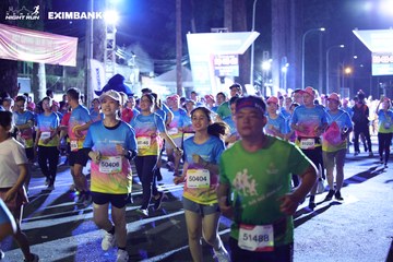 HO CHI MINH CITY NIGHT RUN EXIMBANK 2024 - Ảnh #1971950