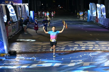 HO CHI MINH CITY NIGHT RUN EXIMBANK 2024 - Ảnh #2031216