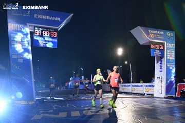 HO CHI MINH CITY NIGHT RUN EXIMBANK 2024 - Ảnh #2061867