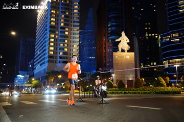 HO CHI MINH CITY NIGHT RUN EXIMBANK 2024 - Ảnh #1989458