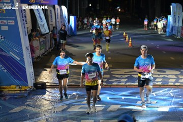 HO CHI MINH CITY NIGHT RUN EXIMBANK 2024 - Ảnh #2031407