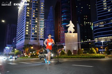 HO CHI MINH CITY NIGHT RUN EXIMBANK 2024 - Ảnh #1989209