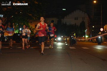 HO CHI MINH CITY NIGHT RUN EXIMBANK 2024 - Ảnh #2032119