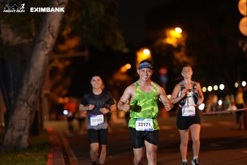 HO CHI MINH CITY NIGHT RUN EXIMBANK 2024 - Ảnh #2159499