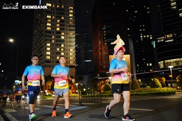 HO CHI MINH CITY NIGHT RUN EXIMBANK 2024 - Ảnh #1990984