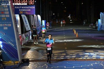HO CHI MINH CITY NIGHT RUN EXIMBANK 2024 - Ảnh #2026876