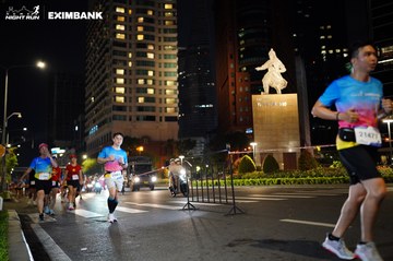 HO CHI MINH CITY NIGHT RUN EXIMBANK 2024 - Ảnh #1991280