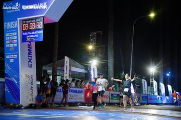 HO CHI MINH CITY NIGHT RUN EXIMBANK 2024 - Ảnh #2034371
